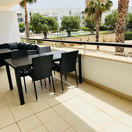 Apartamento Lucky Star Marina Apartment, With Pool