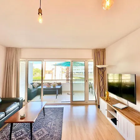 Lucky Star Marina Apartment, With Pool ラゴス