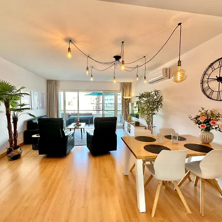 Lucky Star Marina Apartment, With Pool * ラゴス