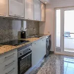 Lucky Star Marina Apartment, With Pool 公寓 *