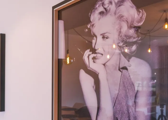 公寓 Lucky Star Marina Apartment, With Pool *