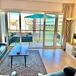 Lucky Star Marina Apartment, With Pool *