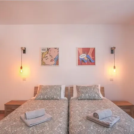 Appartement Lucky Star Marina Apartment, With Pool