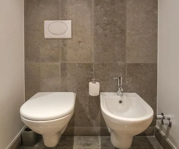 Lägenhet Lucky Star Marina Apartment, With Pool