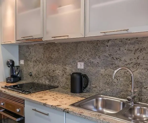 Lucky Star Marina Apartment, With Pool *