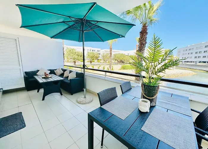 Lucky Star Marina Apartment, With Pool Lägenhet *