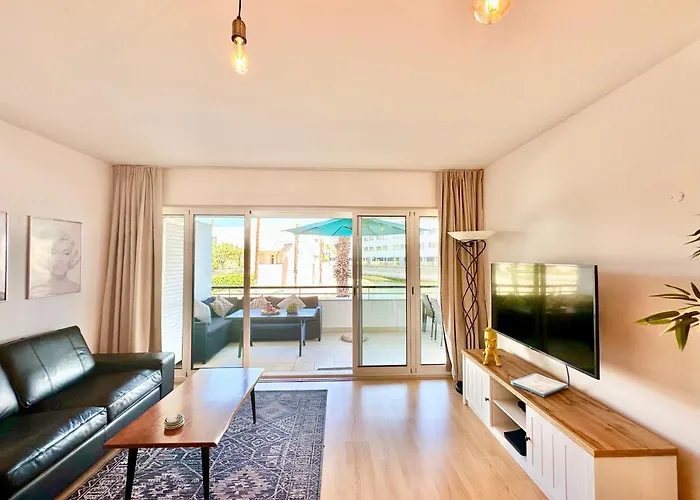 Lucky Star Marina Apartment, With Pool Lagos